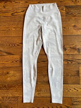 ALO Yoga Light Gray Subtle Camo High-Waist Leggings